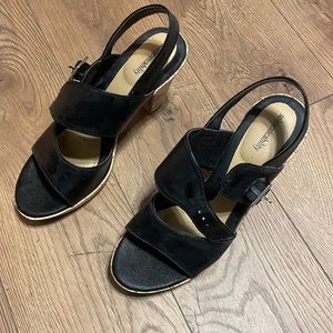 Women’s Solesenseability Black Buckle Up Heeled Sandals - Sz 10